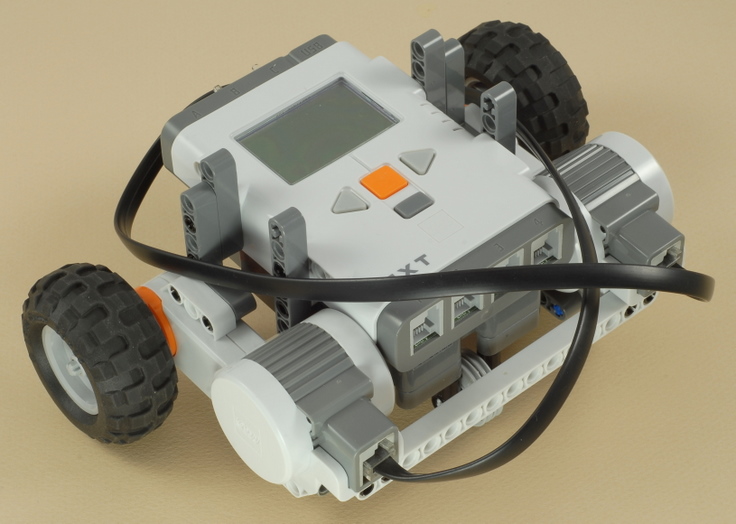 robot lego mindstorms nxt