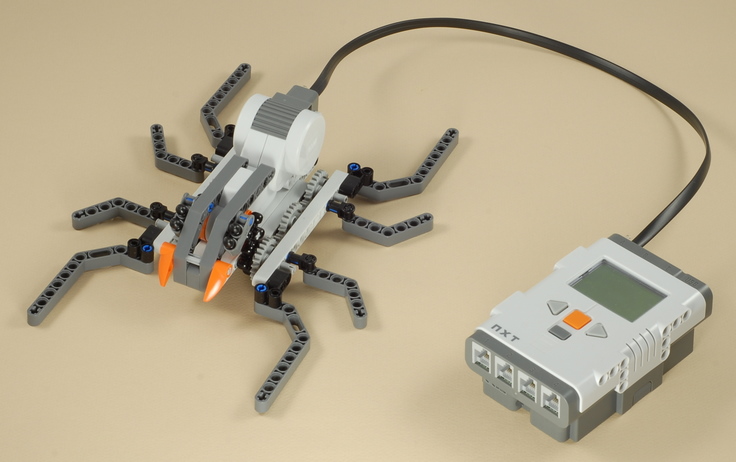 LEGO Mindstorms NXT Spider